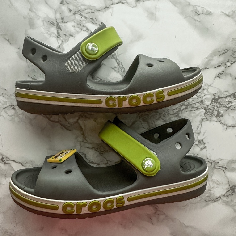 Crocs Crocband Cruiser Sandal size 12 EUC grey green